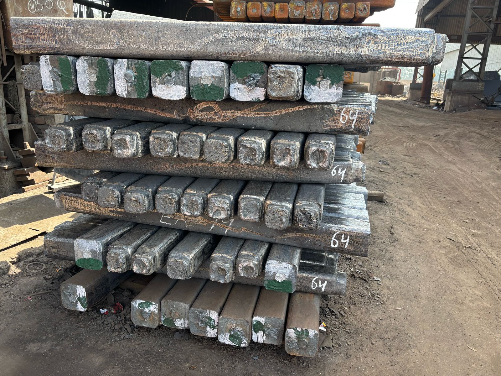 alloy-steel-pencil-ingots